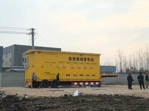 说明: E:\整站、、风电、、光伏、、配网、、微网资料\车载移动变\移动变电站发运照片\现场照片\ea01068fe6f93e7d4153a7445ec2d48.jpg